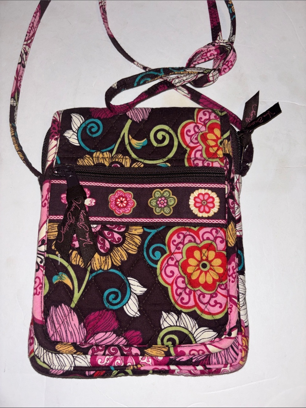 VERA BRADLEY “MOD FLORAL PINK” COLLECTION CROSSBODY HUES OF PINK BROWN WHITE